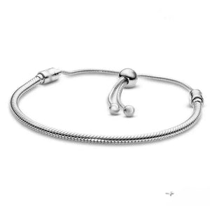 Pulsera Brazalete Tipo Pandora Silver Ajustable Plateada